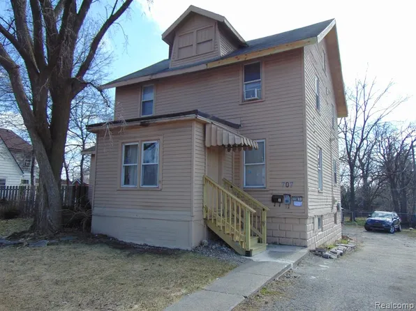 707 W Huron St #1, Pontiac, MI 48341