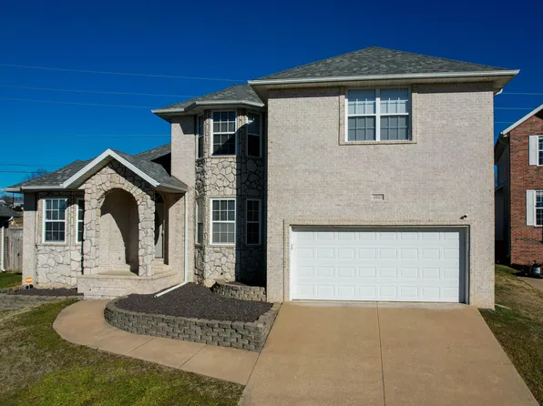 2063 W Melbourne Court, Springfield, MO 65810