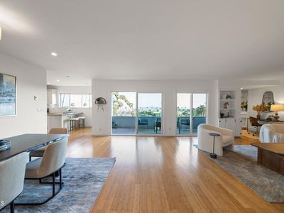 7560 Hollywood Blvd APT 409, Los Angeles, CA, 90046