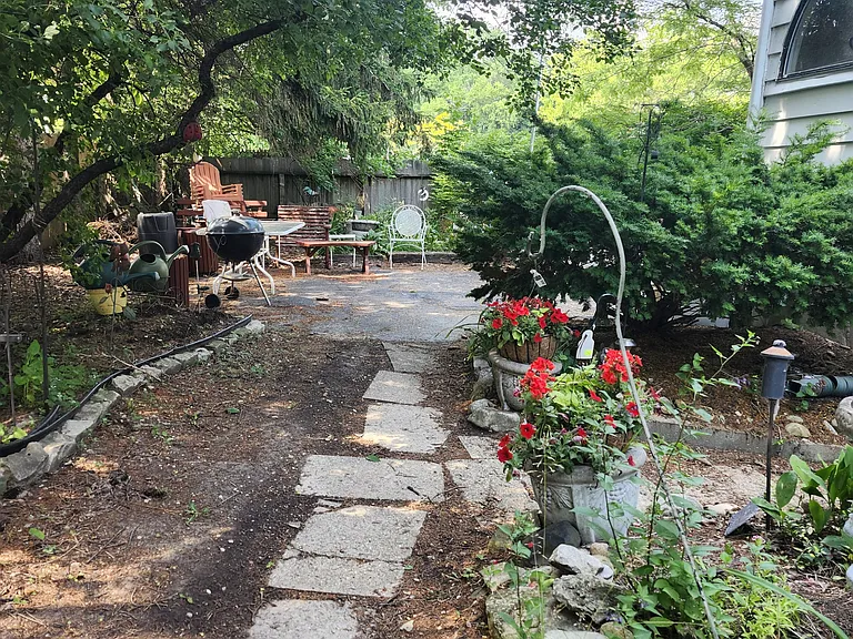 147 Lance Dr #101 — Photo 18