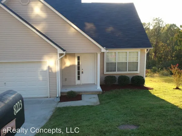 8223 Tangle Grove Ln, Powell, TN 37849