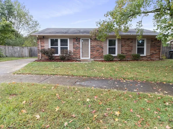 1541 Summa Meadow Dr, Lexington, KY 40515