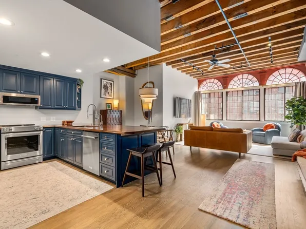 120 Fulton St APT 2C, Boston, MA 02109