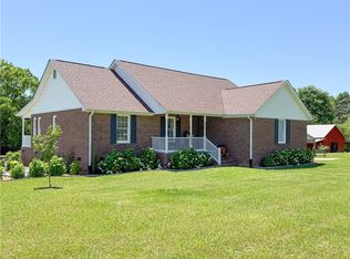 6050 Cross Anchor Rd, Enoree, SC 29335
