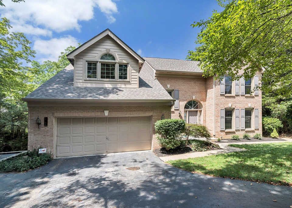 1st image of 2151 Berkshire Club Dr