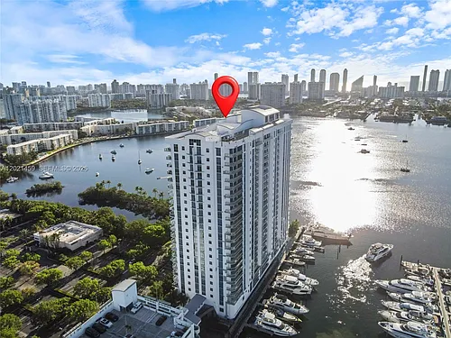 17301 Biscayne Blvd Photo 1