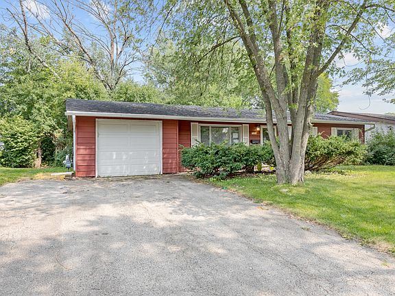 2nd image of 7353 Coventry Ln