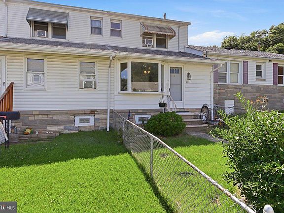3rd image of 355 Hibbs Ave