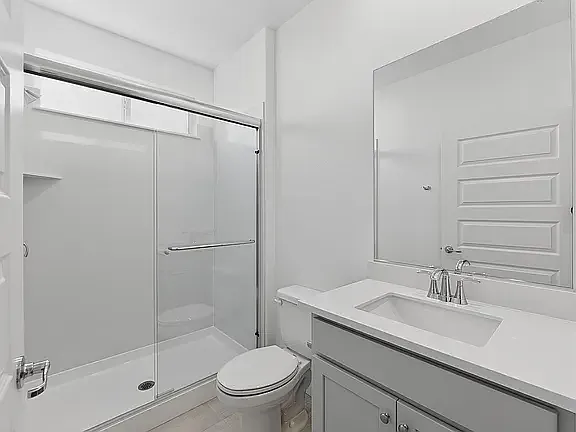 6808 Oyster Point Ln — Photo 3