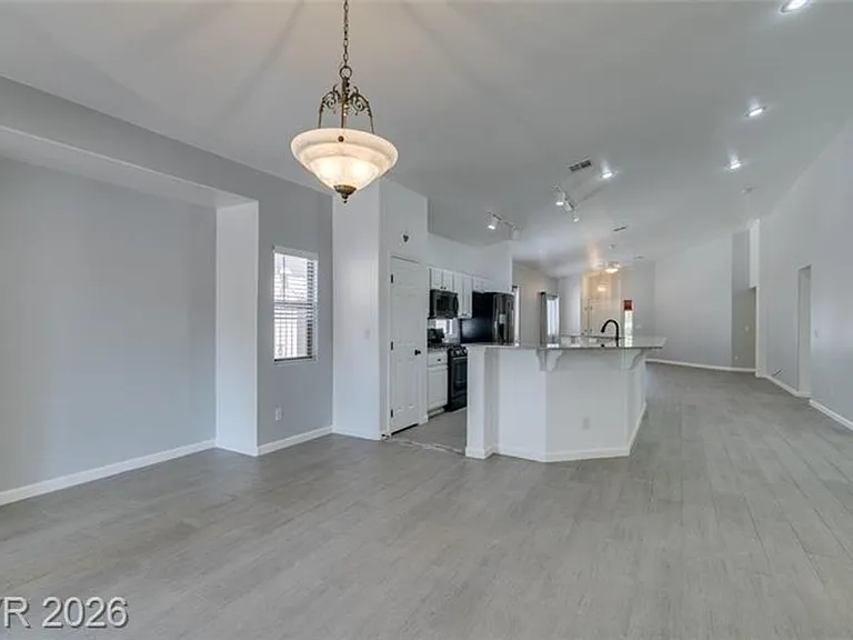 8111 Desert Cloud Ave — Photo 26
