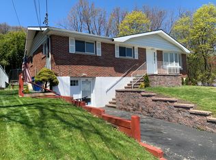 83 Guy St #B, Dover, NJ 07801