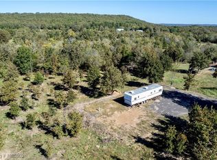 5015 Slaytonville Rd, Hackett, AR 72937