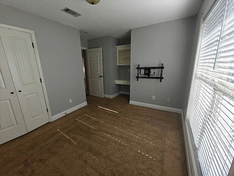 151 Millhouse Dr — Photo 8