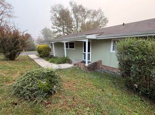 404 Confederate Cir, Lexington, VA 24450