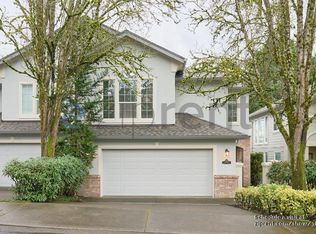 4908 Mulholland Dr, Lake Oswego, OR 97035