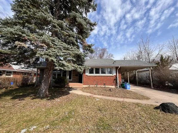 26 Larchwood Dr, Saint Catharines, ON L2T 2H5