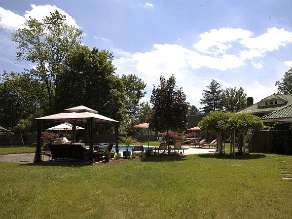1.5 Acre