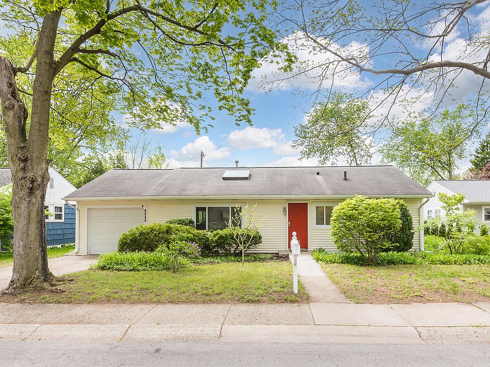 1st image of 1932 Brock Ct