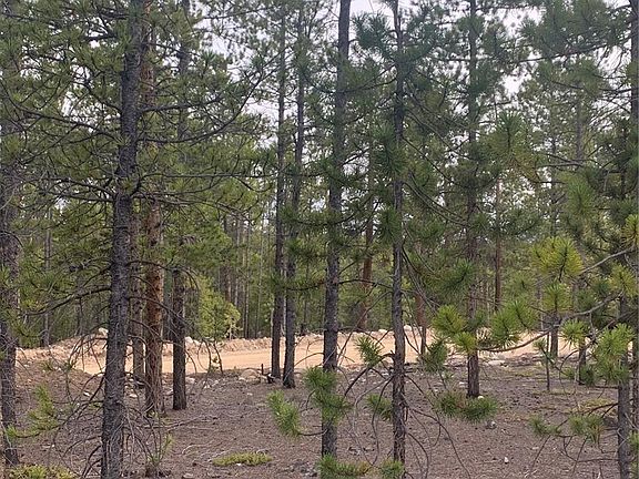3rd image of 361 Peak View Dr