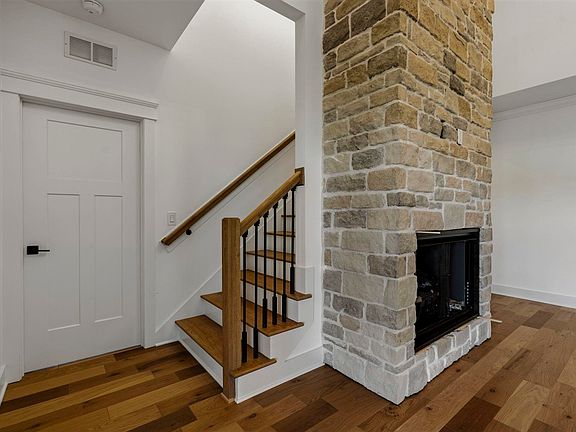 5th image of 6527 Summer Shade Cir
