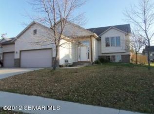 1958 Hart Dr SW, Rochester, MN 55902