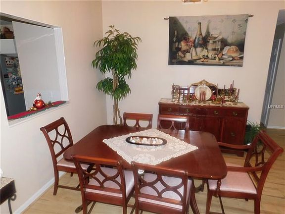 5th image of 37449 Blueberry Ct