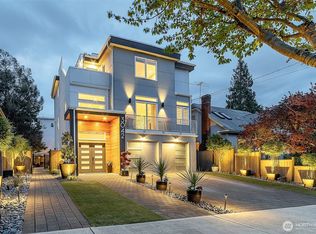 3042 NW 64th St, Seattle, WA 98107