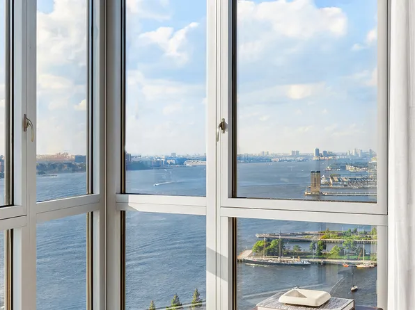 20 River Terrace image 3 of 26