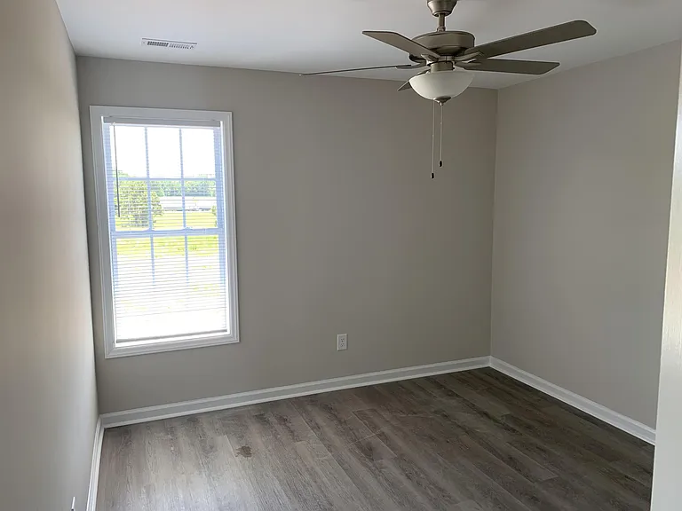 4033 Lucerne Ct #A — Photo 7