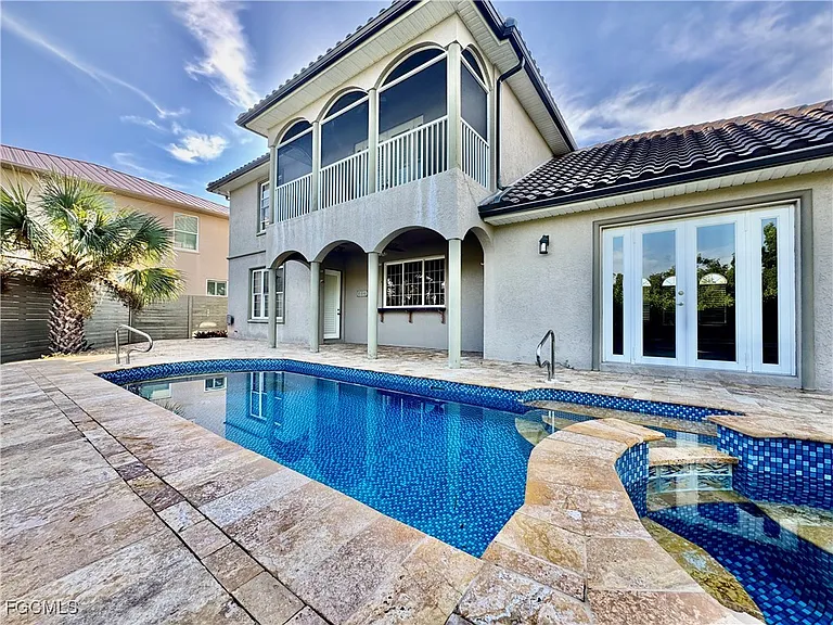 14370 McGregor Blvd — Photo 30
