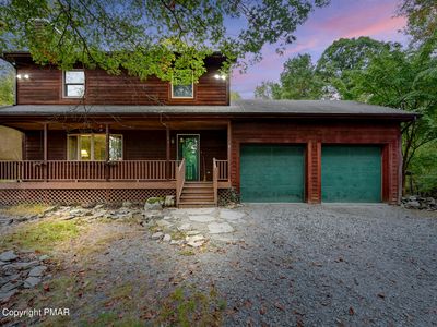 197 Blue Ridge Dr, Canadensis, PA, 18325