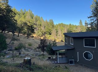 5740 Ridgewood Rd, Willits, CA 95490