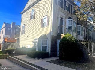 2427 Lizbec Ct, Crofton, MD 21114