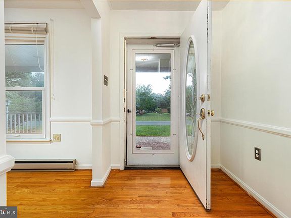 3rd image of 111 Wythe Ave