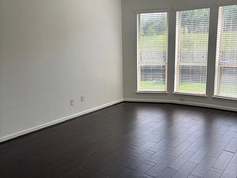6222 Bristol Path Ln — Photo 10