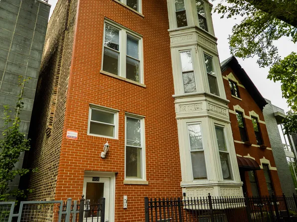 1830 W Superior St #1F, Chicago, IL 60622