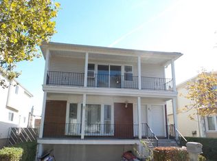 61 Woodcrest Rd, Staten Island, NY 10303