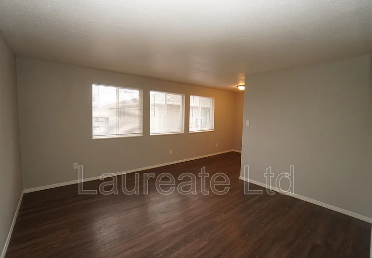 1305 Wolff St #4 — Photo 2
