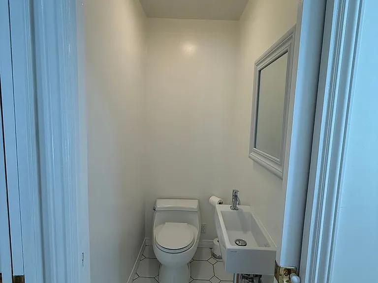 18836 La Amistad Pl — Photo 32