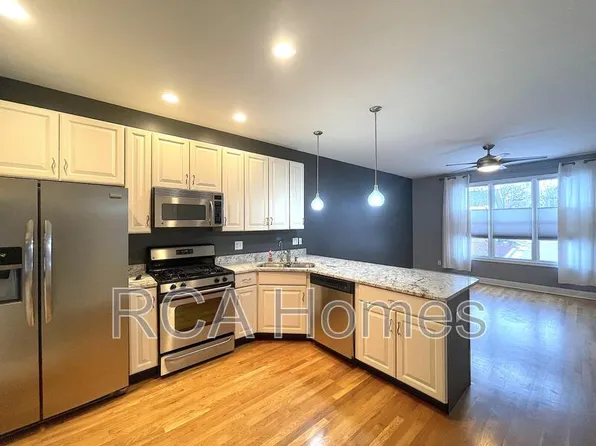232 E Saint Joseph St #1, Indianapolis, IN 46202