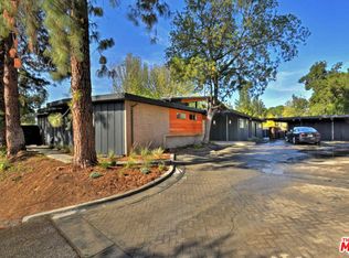 16459 Garvin Dr, Encino, CA 91436