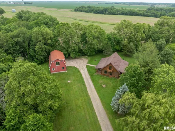 602 SE 13th St, Aledo, IL 61231