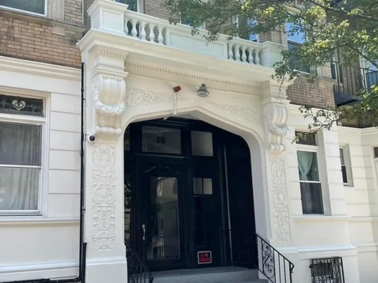 38 Hemenway St #51 — Photo 3