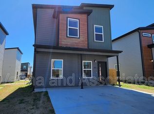 871 Boardwalk Ave, Centerton, AR 72719