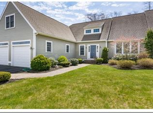 28 Doctors Hill Dr, Scituate, MA 02066