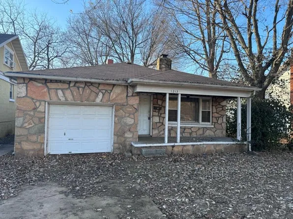 1213 S National Avenue, Springfield, MO 65804
