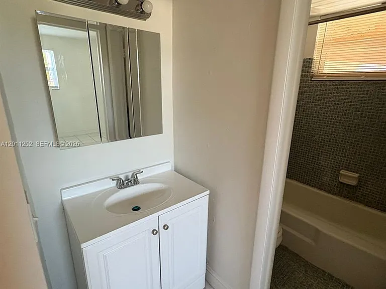 1590 NE 125th Ter #1 — Photo 5
