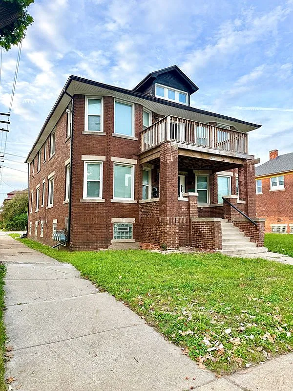 2 bed, 1.0 bath, 845 sqft, $1,450 — Photo 2