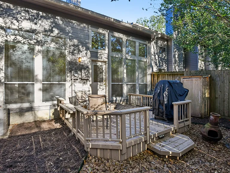 27 Endor Forest Pl — Photo 22