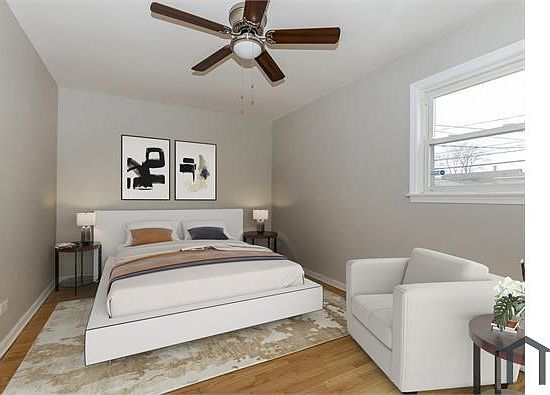 3rd image of 10346 S Corliss Ave